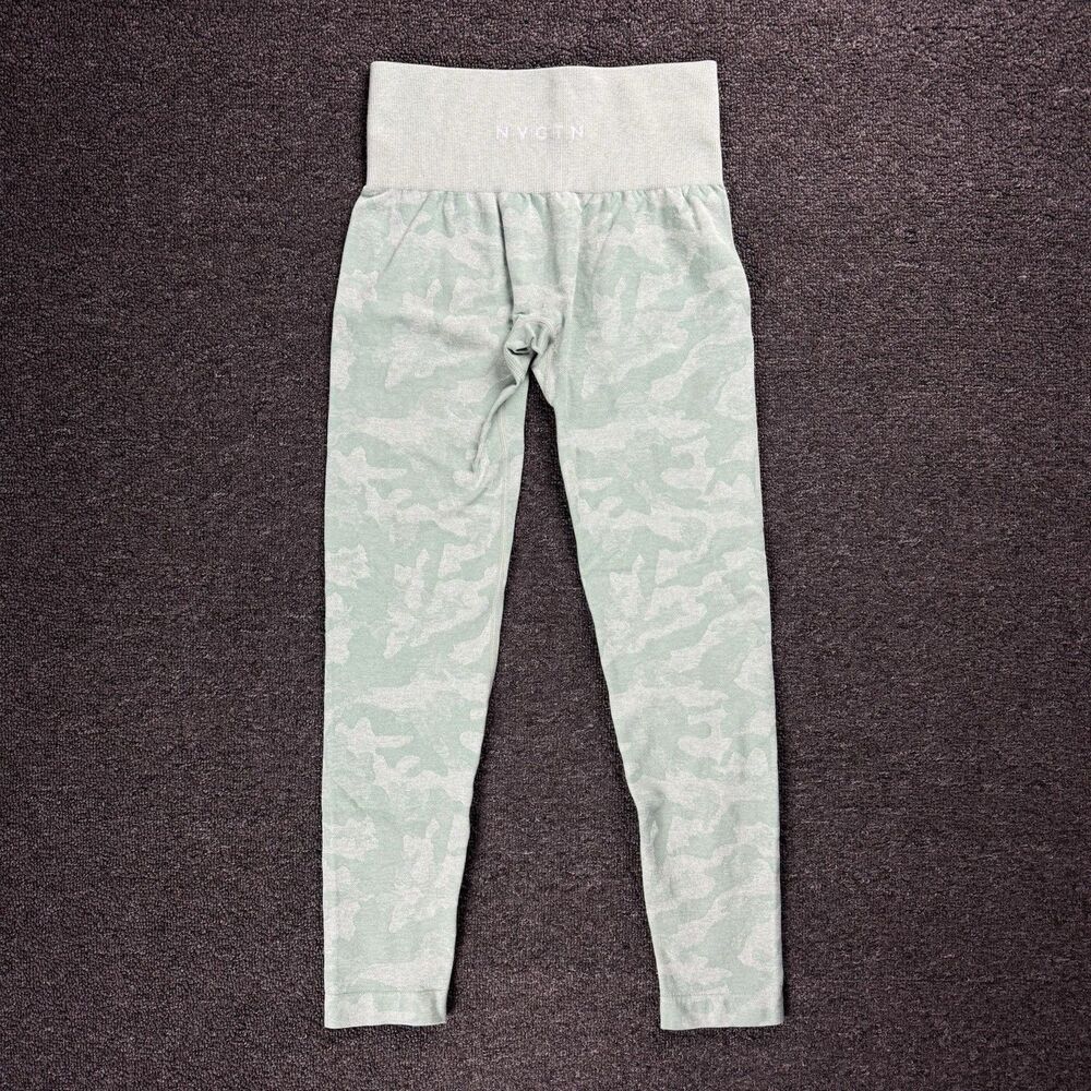 NVGTN Seamless Leggings Sage Green Camo Women’s Size Small Athletic Gym Active